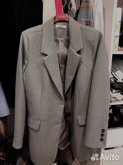 Пиджак серый новый