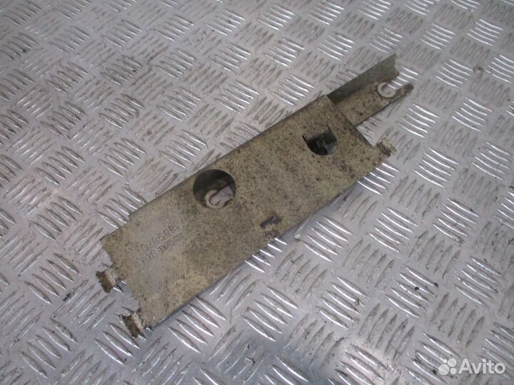 Опора кабелепровода Scania 1889870