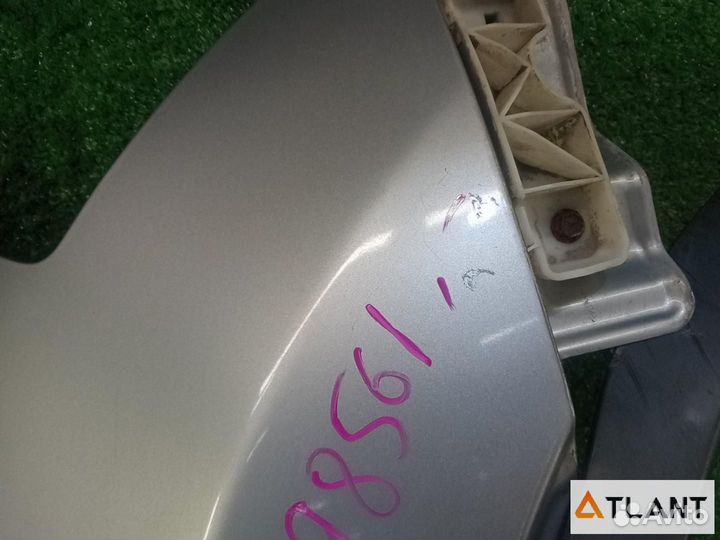 Крыло переднее правое nissan dualis