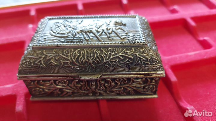 Шкатулка Тройка Новый год