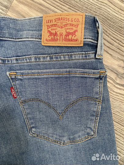 Джинсы levis 710