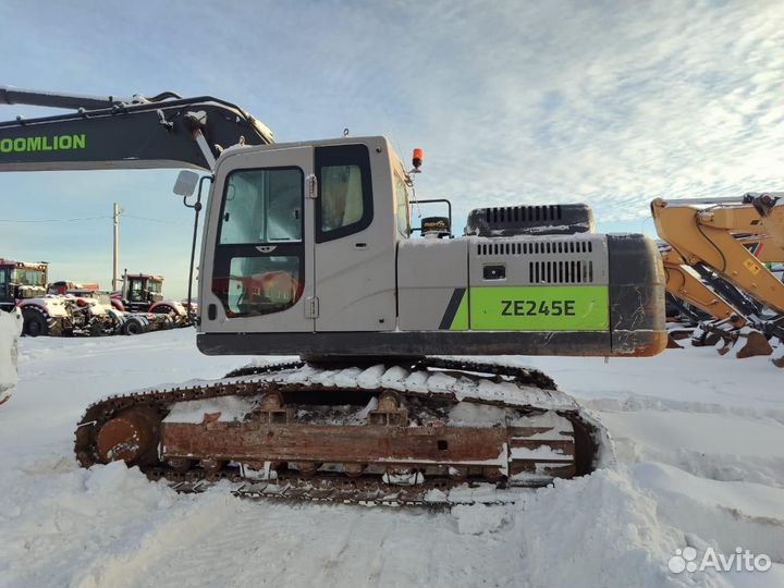 Гусеничный экскаватор Zoomlion ZE245E, 2022