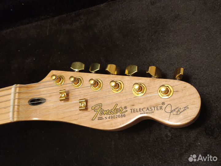 Электрогитара