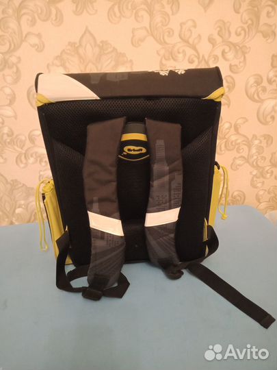 Школьный рюкзак