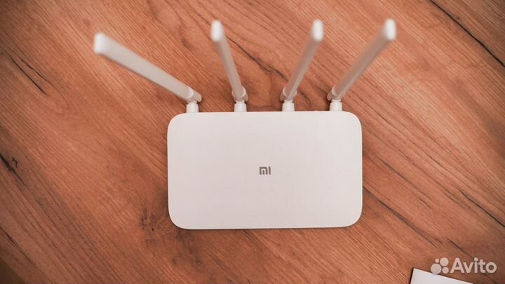 Роутер Xiaomi Mi WiFi Router 4A Gigabit Edition