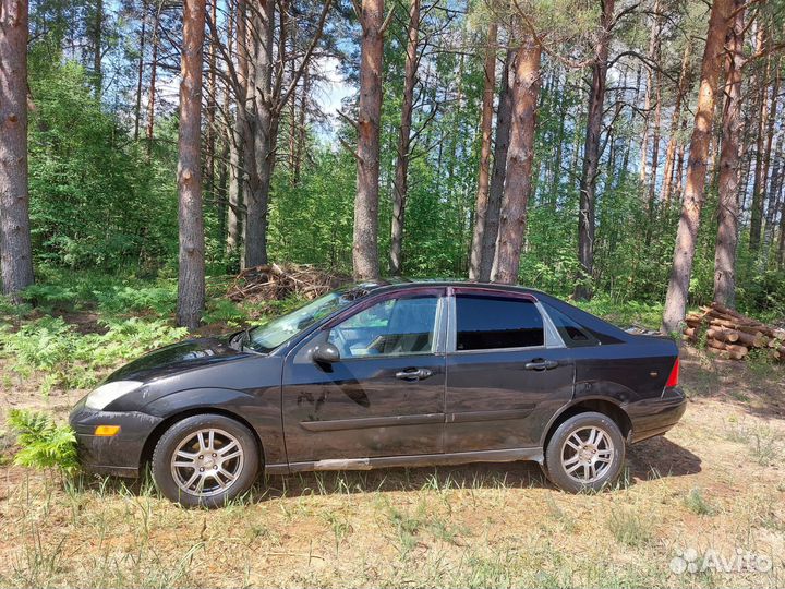 Ford Focus 2.0 МТ, 2001, 257 000 км