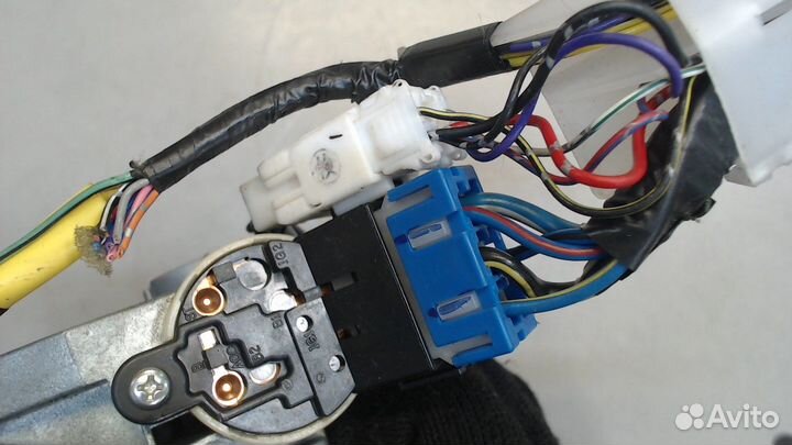 Замок зажигания Mitsubishi Outlander, 2005