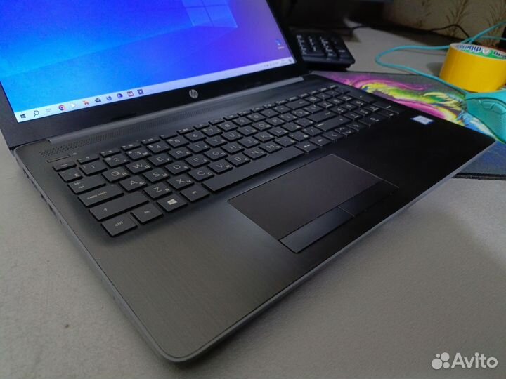 HP: 15.6Fhd, i5-8250u, mx110, 10ddr4, ssd+hdd