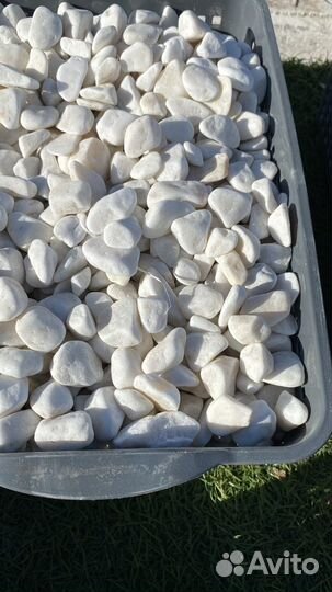 Галька белая мраморная фракции 10-20