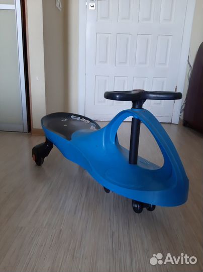 Машинка каталка бибикар