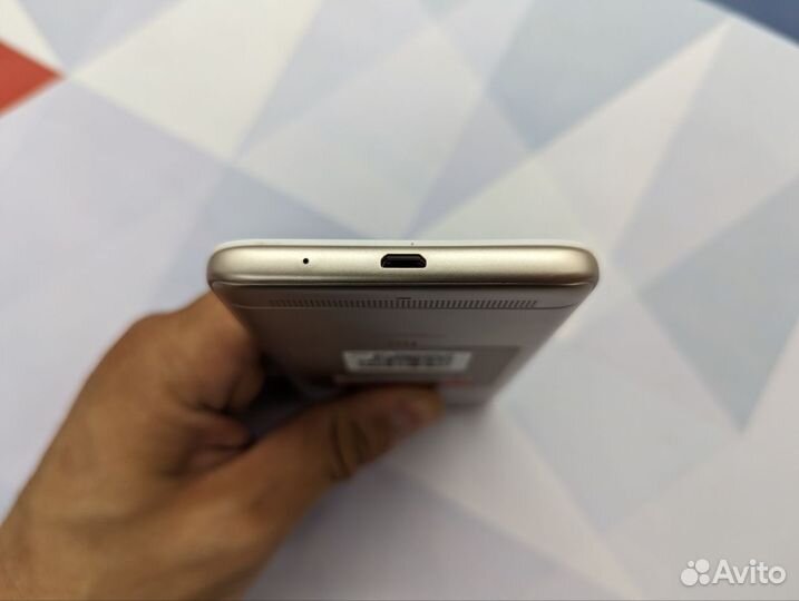 Xiaomi Redmi 5A 3/32Gb Gold