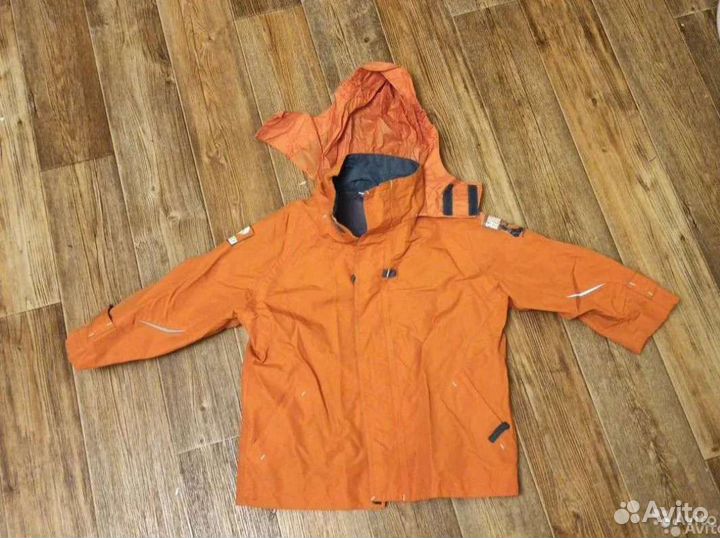 Куртка, ветровка, пуховик, полукомбинезон зимний