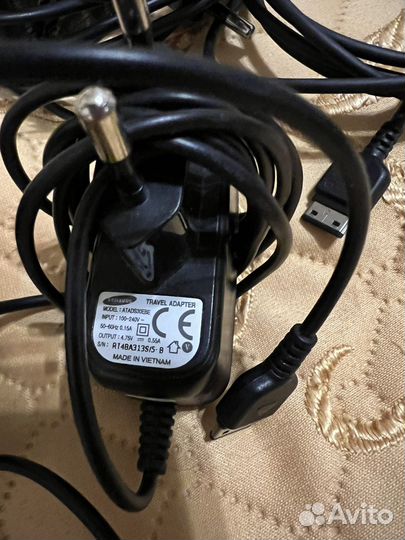 Зарядное устройство для кнопочных телефонов