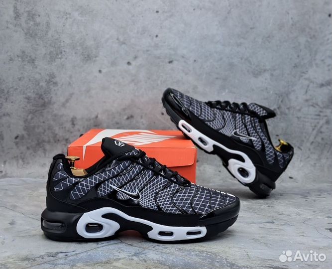 Кроссовки мужские nike air Max tn plus