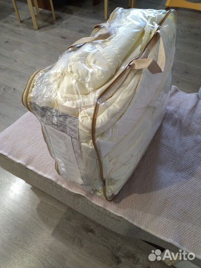 Комплект на детскую кроватку 