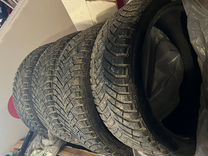 Michelin X-Ice North 4 SUV 235/40 R19 96H