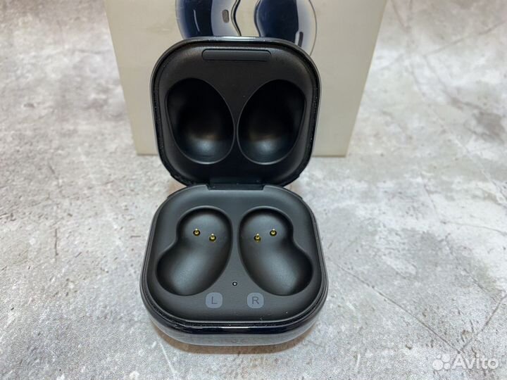 Samsung galaxy buds live