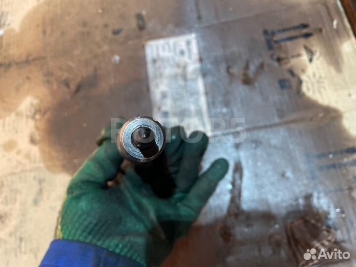 Форсунка топливная DAF XF 106 2018 2047600