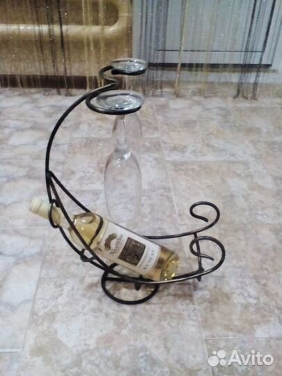 Подставка под вино