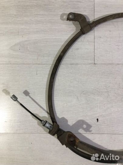 Трос ручника правый KIA RIO 3 1.6 ат седан