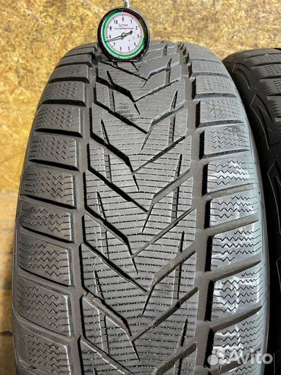 Vredestein Wintrac Xtreme S 225/55 R16