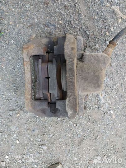 Суппорт передний Renault Logan 1 2007г б.у