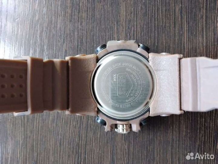 Часы Casio G-Shock