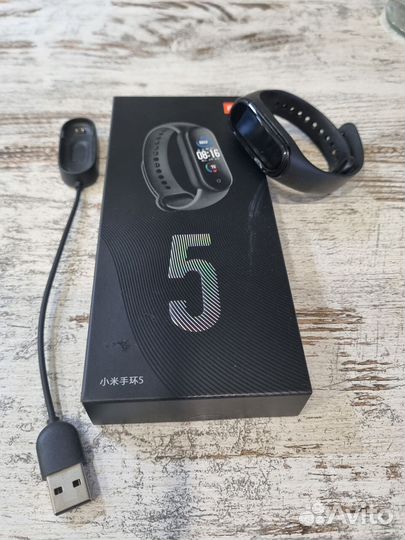 Фитнес браслет xiaomi mi band 5