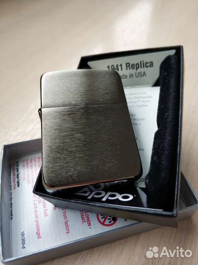 Zippo 1941 Replica Black Ice