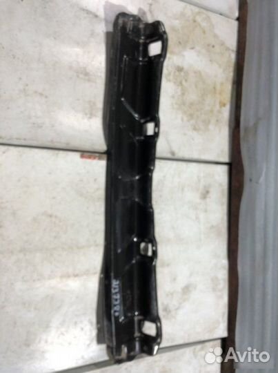 Усилитель бампера задний Porsche Cayenne 958