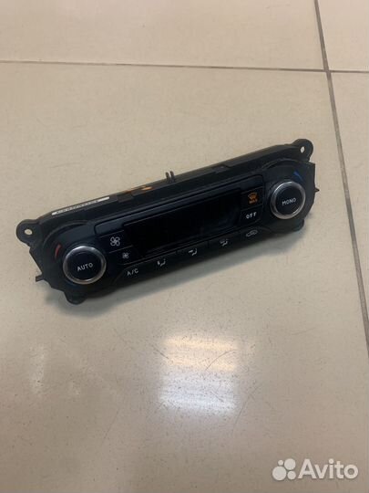 Блок управления отопителем Форд Мондео 4