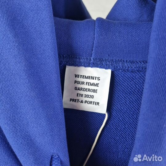 Vetements ecstasy blue на руках