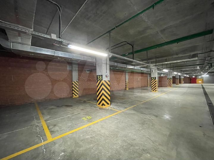 Машиноместо, 22 м²