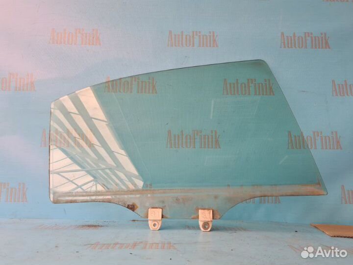 Стекло двери заднее правое Honda Accord 8 CU1