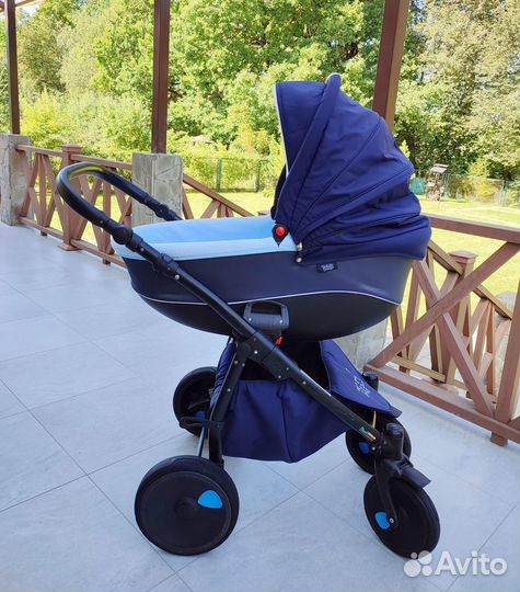 Коляска Tutis Zippy 3 в 1 в прекрасном состоянии