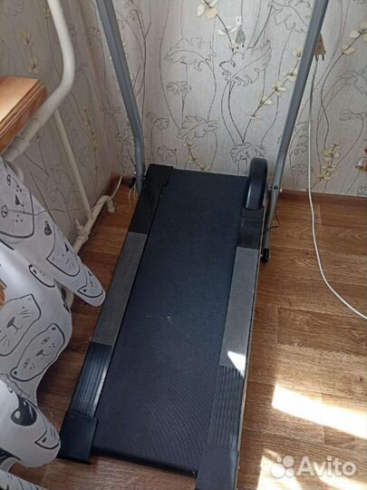 Тренажер беговая дорожка
