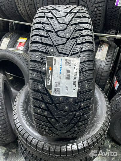 Hankook Winter I'Pike RS2 W429 225/45 R18 95T