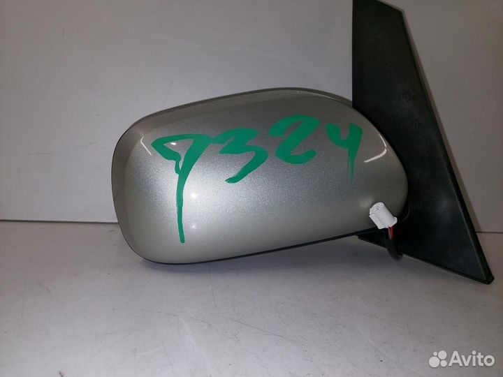 Зеркало наружное правое Toyota Prius 2 NHW20