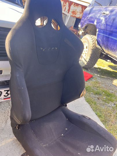 Спортивные сиденья