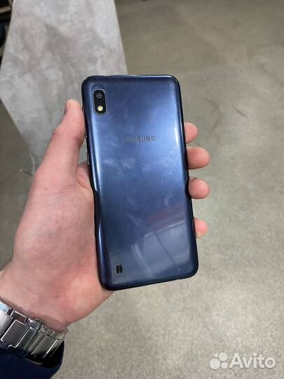 Samsung Galaxy A10, 2/32 ГБ
