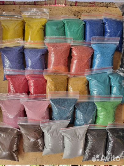 Цветной песок, галька