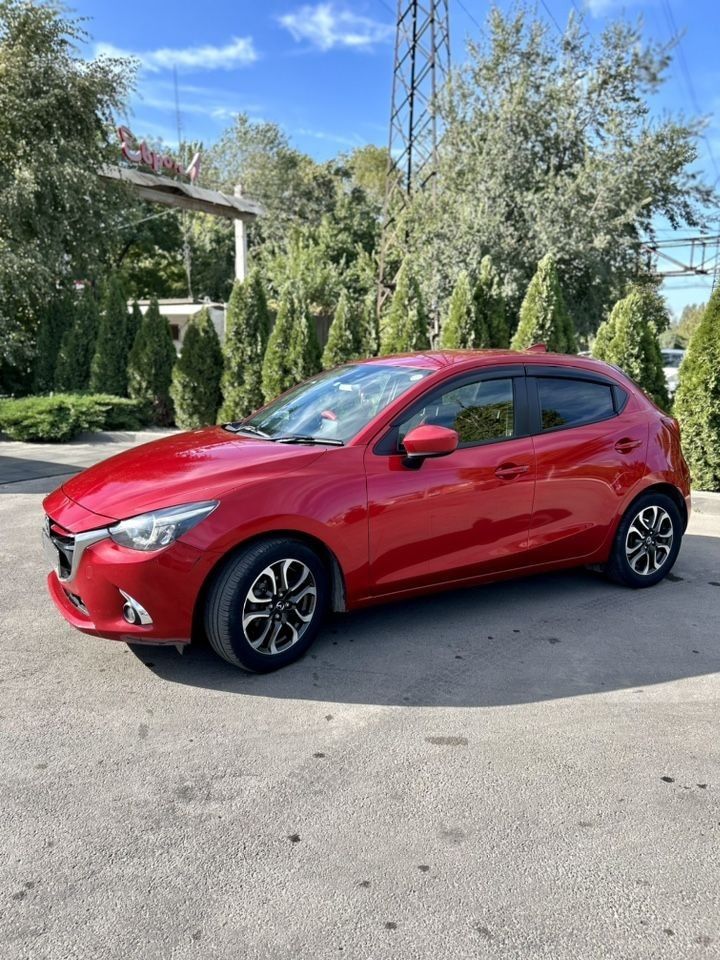 Mazda Demio: фото владельца