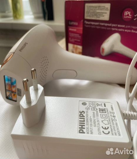 Фотоэпилятор Philips Lumea Advanced IPL SC1997