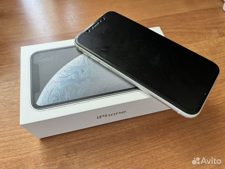 iPhone Xr, 128 ГБ