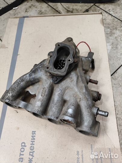 Впускной коллектор vag passat golf jetta audi 80