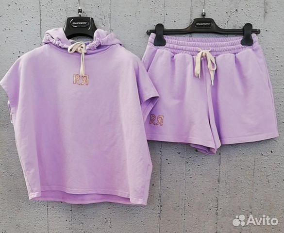 Новые шорты Rinascimento (Италия) р.М