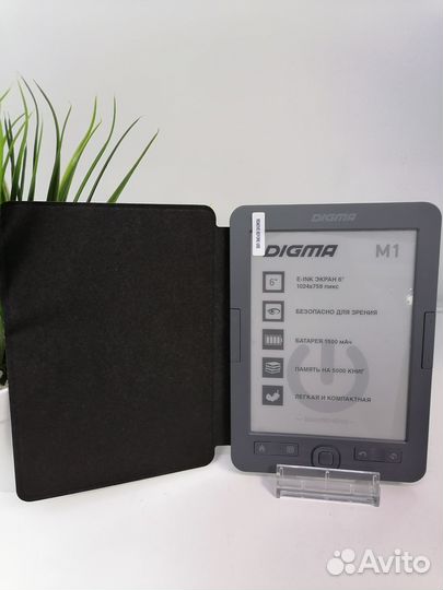 Электронная книга Digma M1