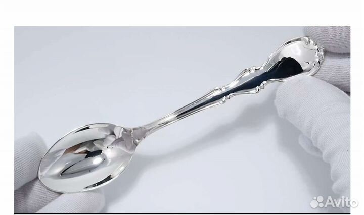 Серебряная чайная ложка