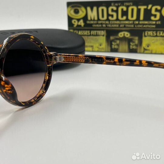 Солнцезащитные очки moscot's