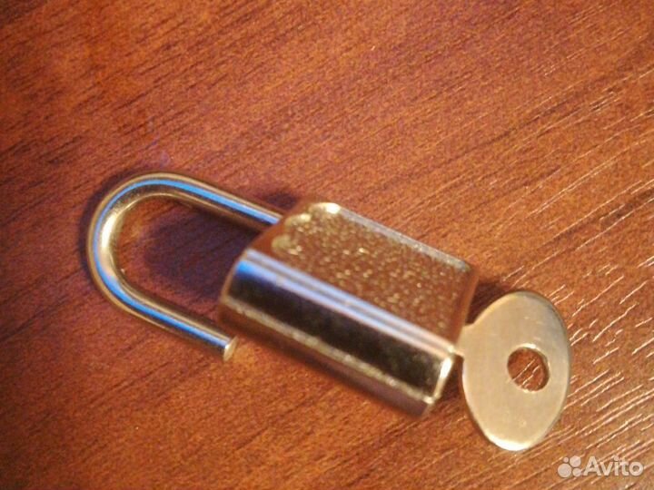 Замок навесной на чемодан /сумку